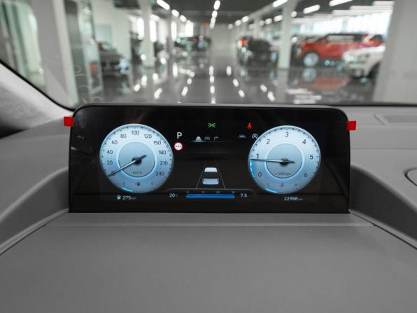 Hyundai Staria I с пробегом 2024 года, цена 8 050 000 рублей, 22989 км, минивэн, Автокод Объявления