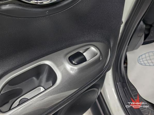 Nissan Juke I Рестайлинг с пробегом 2015 года, цена 1 298 000 рублей, 39000 км, внедорожник, Автокод Объявления
