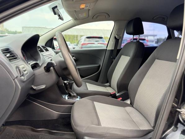 Volkswagen Polo V с пробегом 2013 года, цена 585 000 рублей, 234675 км, седан, Автокод Объявления