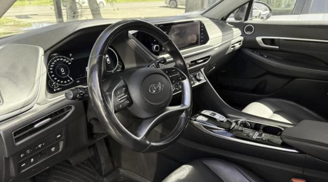 Hyundai Sonata VIII (DN8) с пробегом 2021 года, цена 2 520 000 рублей, 77125 км, седан, Автокод Объявления