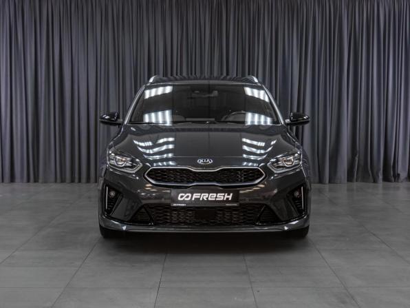 Kia Ceed III с пробегом 2020 года, цена 1 999 000 рублей, 42726 км, универсал, Автокод Объявления