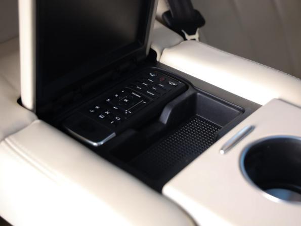 Land Rover Range Rover IV с пробегом 2016 года, цена 4 508 460 рублей, 112593 км, внедорожник, Автокод Объявления
