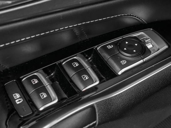 Kia Sorento IV с пробегом 2021 года, цена 3 620 000 рублей, 92150 км, внедорожник, Автокод Объявления