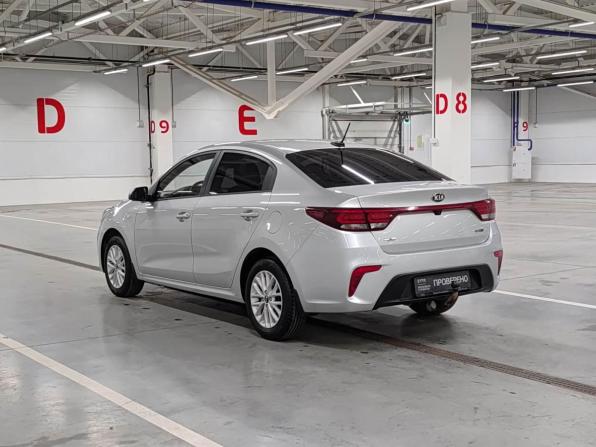 Kia Rio IV с пробегом 2018 года, цена 1 319 000 рублей, 97576 км, седан, Автокод Объявления