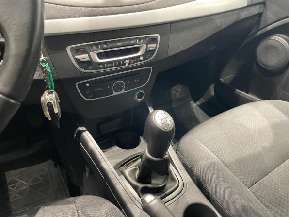 Renault Fluence I с пробегом 2012 года, цена 649 000 рублей, 155358 км, седан, Автокод Объявления