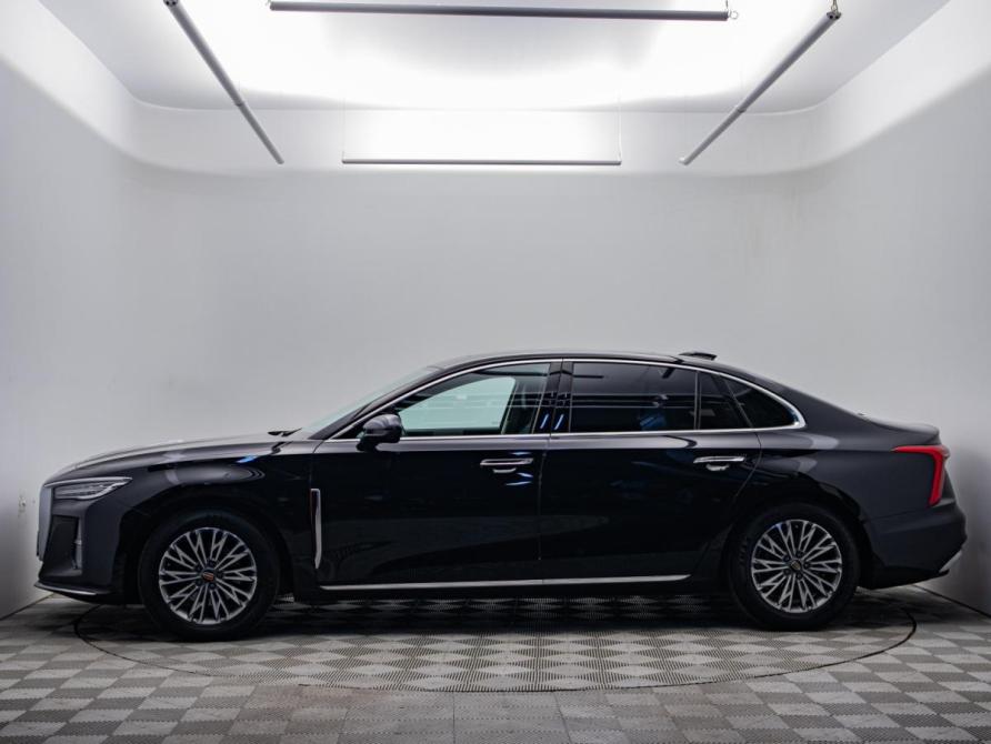 Hongqi H5 II Москва  - изображение 8
