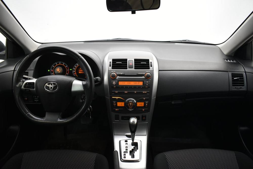 Toyota Corolla X (E140 E150) Рестайлинг Москва  - изображение 5