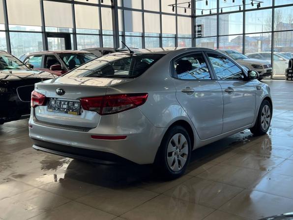 Kia Rio III Рестайлинг с пробегом 2015 года, цена 1 230 000 рублей, 103642 км, седан, Автокод Объявления