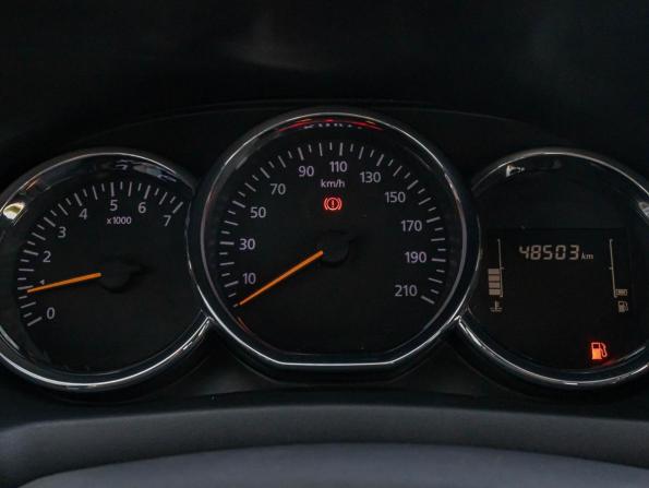 Renault Sandero II Рестайлинг с пробегом 2021 года, цена 1 049 000 рублей, 48503 км, хэтчбек, Автокод Объявления