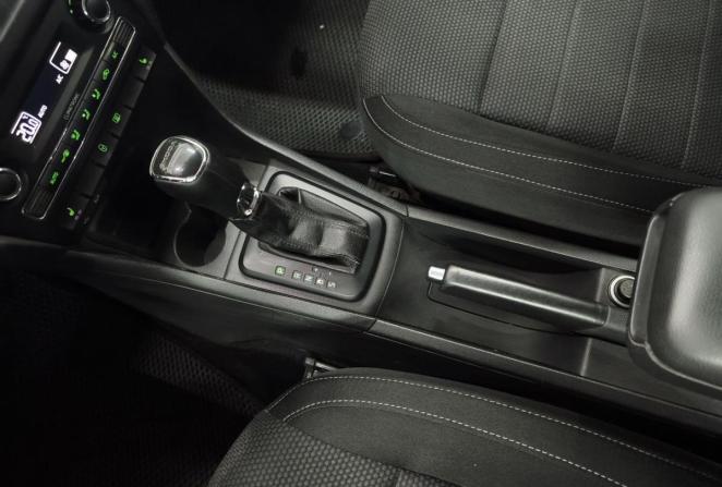 Skoda Rapid I с пробегом 2015 года, цена 829 500 рублей, 204724 км, лифтбек, Автокод Объявления