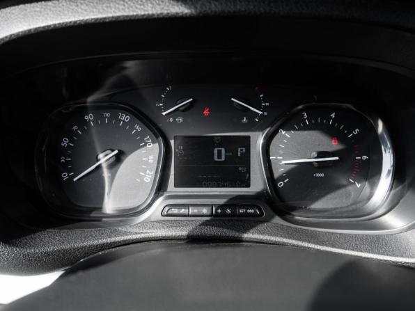 Peugeot Traveller I с пробегом 2020 года, цена 3 465 000 рублей, 98746 км, минивэн, Автокод Объявления