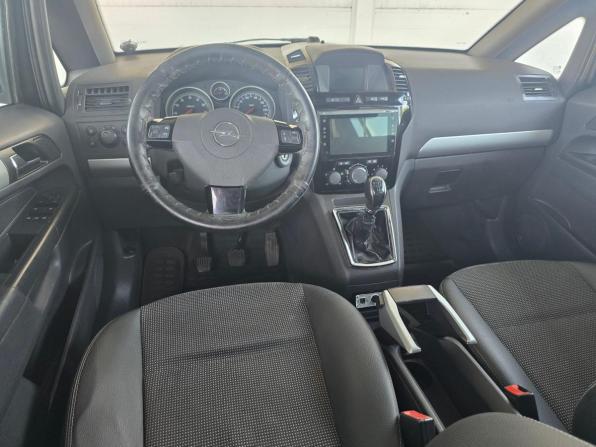 Opel Zafira B Рестайлинг с пробегом 2008 года, цена 849 000 рублей, 157000 км, минивэн, Автокод Объявления