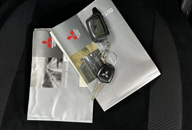 Mitsubishi Outlander III с пробегом 2012 года, цена 1 325 000 рублей, 165000 км, внедорожник, Автокод Объявления