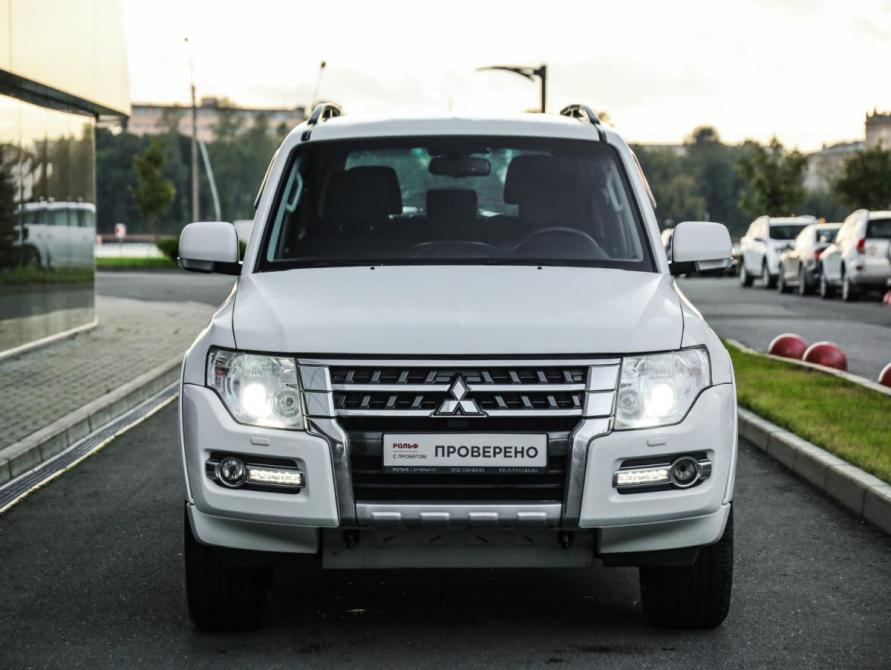 Mitsubishi Pajero IV Рестайлинг 2 Санкт-Петербург  - изображение 4