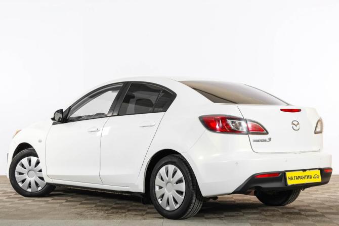 Mazda 3 II (BL) с пробегом 2009 года, цена 899 000 рублей, 199500 км, седан, Автокод Объявления