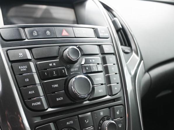Opel Astra J Рестайлинг с пробегом 2013 года, цена 929 900 рублей, 187000 км, хэтчбек, Автокод Объявления