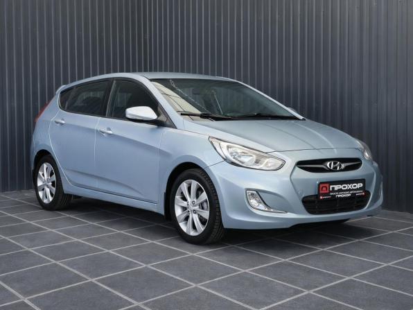 Hyundai Solaris I с пробегом 2013 года, цена 957 000 рублей, 96000 км, хэтчбек, Автокод Объявления