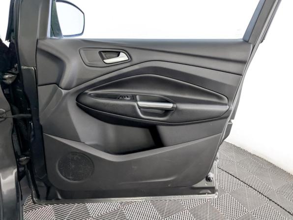 Ford Kuga II Рестайлинг с пробегом 2018 года, цена 1 675 000 рублей, 99314 км, внедорожник, Автокод Объявления