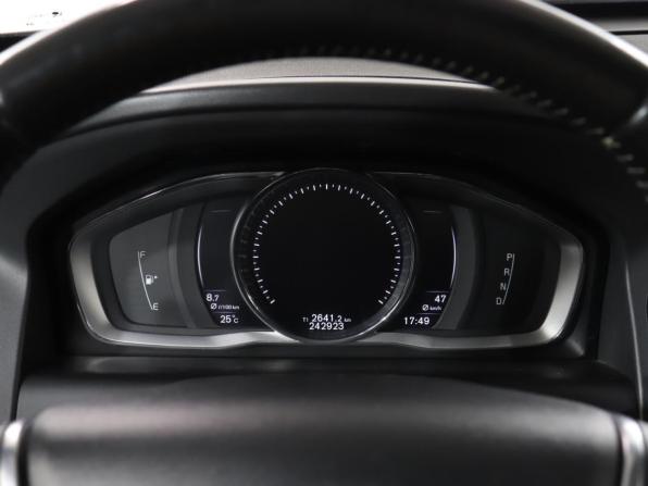 Volvo XC60 I Рестайлинг с пробегом 2015 года, цена 1 899 900 рублей, 242921 км, внедорожник, Автокод Объявления