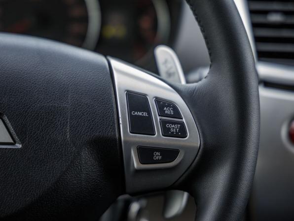 Mitsubishi Pajero Sport II Рестайлинг с пробегом 2015 года, цена 2 128 000 рублей, 134250 км, внедорожник, Автокод Объявления