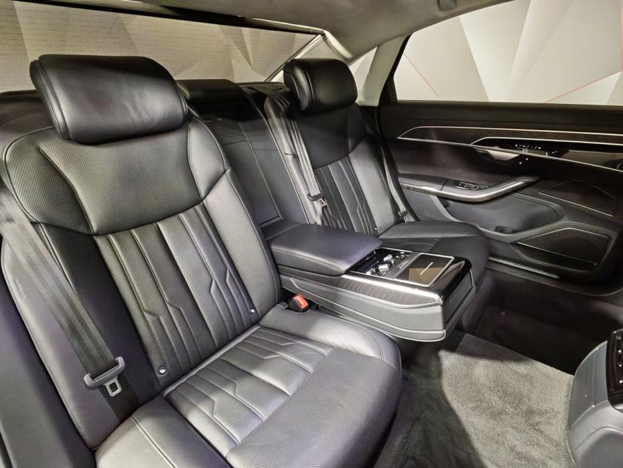 Audi A8 IV (D5) Москва  - изображение 17