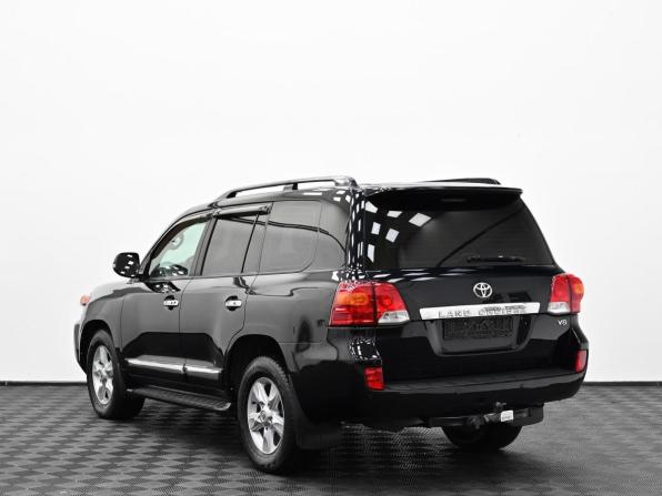 Toyota Land Cruiser 200 Series Рестайлинг 1 с пробегом 2012 года, цена 3 099 000 рублей, 355000 км, внедорожник, Автокод Объявления