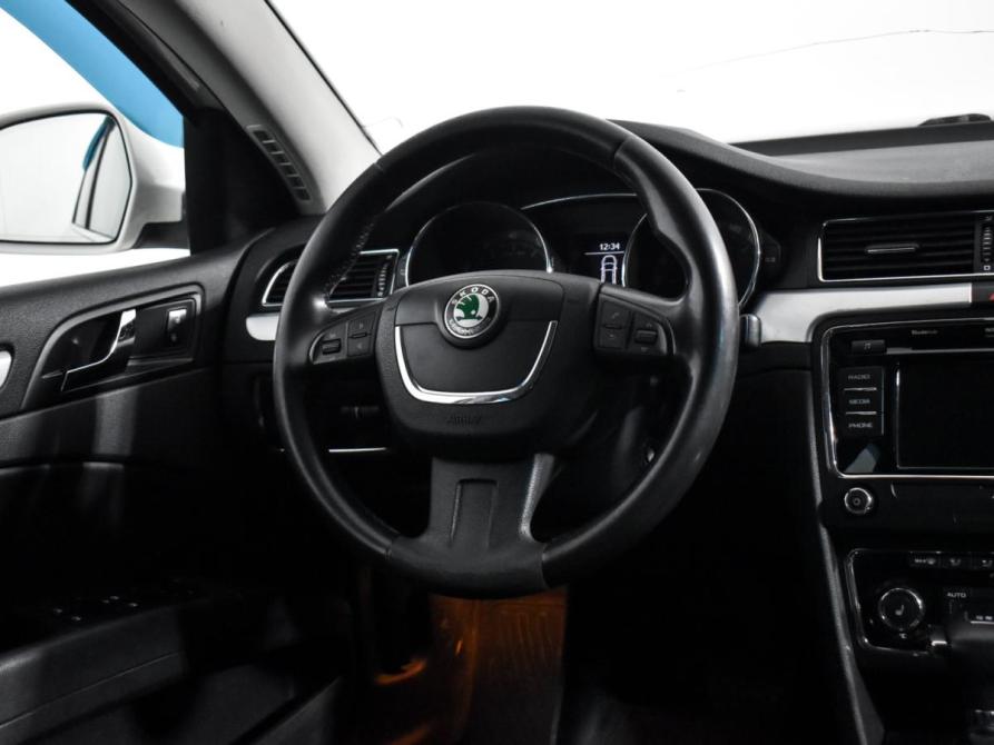 Skoda Superb II Санкт-Петербург  - изображение 18