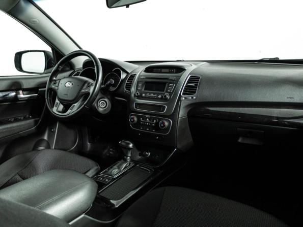 Kia Sorento II Рестайлинг с пробегом 2017 года, цена 1 749 700 рублей, 149069 км, внедорожник, Автокод Объявления