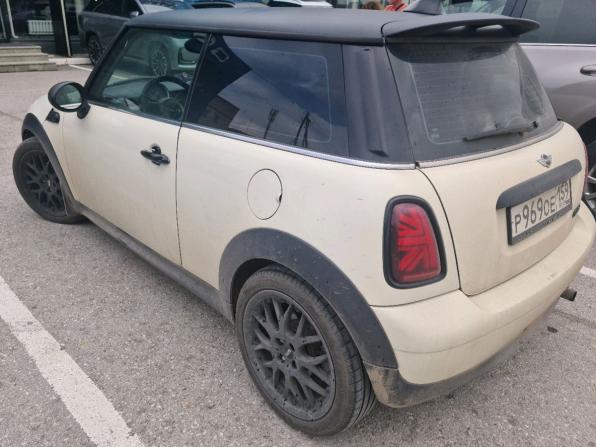 Mini Hatch II (R56) Рестайлинг с пробегом 2010 года, цена 750 000 рублей, 267000 км, хэтчбек, Автокод Объявления