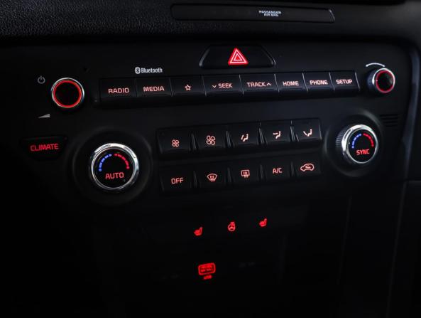 Kia Sportage IV Рестайлинг с пробегом 2019 года, цена 2 484 000 рублей, 90034 км, внедорожник, Автокод Объявления