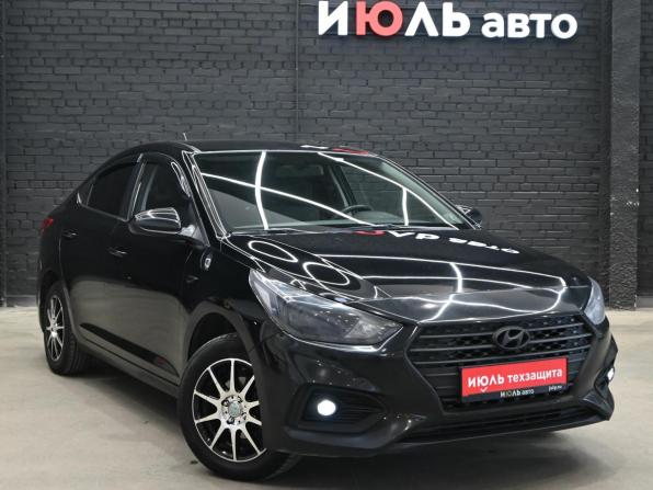 Hyundai Solaris II с пробегом 2018 года, цена 1 150 000 рублей, 172759 км, седан, Автокод Объявления