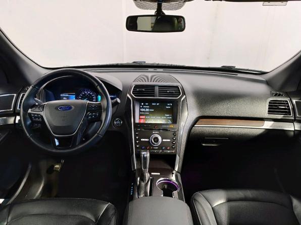 Ford Explorer V Рестайлинг с пробегом 2016 года, цена 3 289 000 рублей, 92843 км, внедорожник, Автокод Объявления