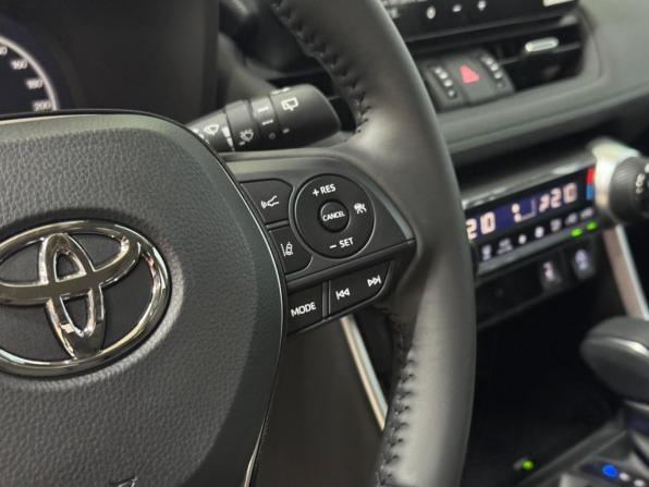 Toyota RAV4 V (XA50) с пробегом 2025 года, цена 4 140 000 рублей, 85 км, внедорожник, Автокод Объявления