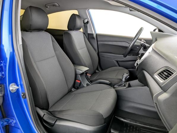 Hyundai Solaris II с пробегом 2019 года, цена 1 495 000 рублей, 64302 км, седан, Автокод Объявления