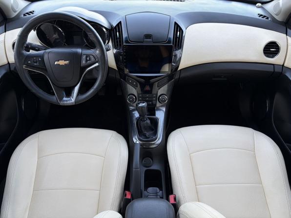 Chevrolet Cruze I Рестайлинг с пробегом 2014 года, цена 925 000 рублей, 117232 км, хэтчбек, Автокод Объявления