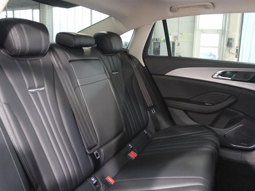 Hongqi H5 II Москва  - изображение 25