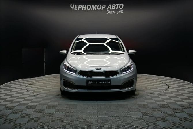 Kia Ceed II Рестайлинг с пробегом 2016 года, цена 1 575 000 рублей, 134000 км, хэтчбек, Автокод Объявления
