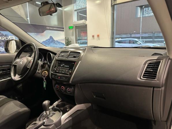 Mitsubishi ASX I с пробегом 2013 года, цена 790 000 рублей, 292245 км, внедорожник, Автокод Объявления