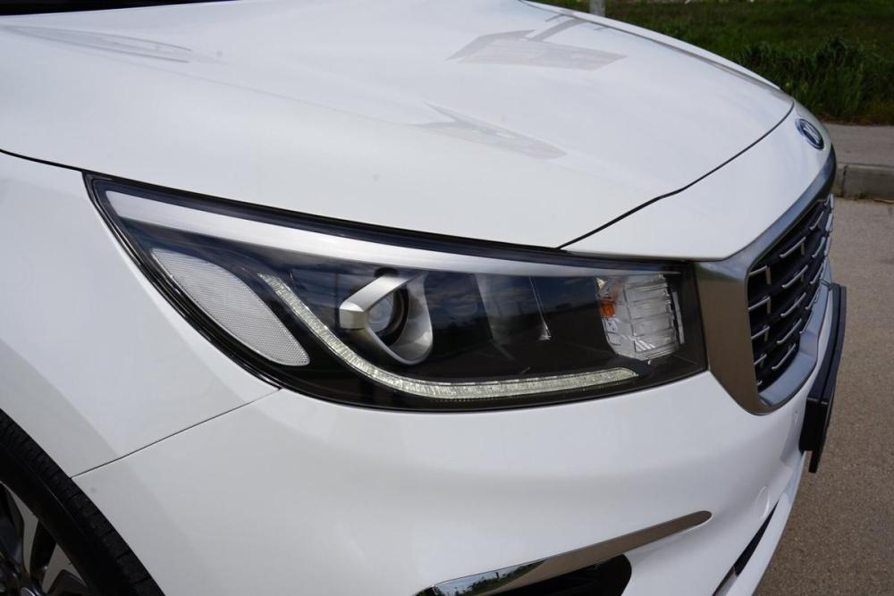 Kia Carnival III Крым  - изображение 32