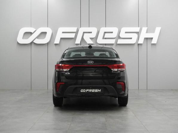 Kia Rio IV с пробегом 2019 года, цена 1 334 000 рублей, 91810 км, седан, Автокод Объявления