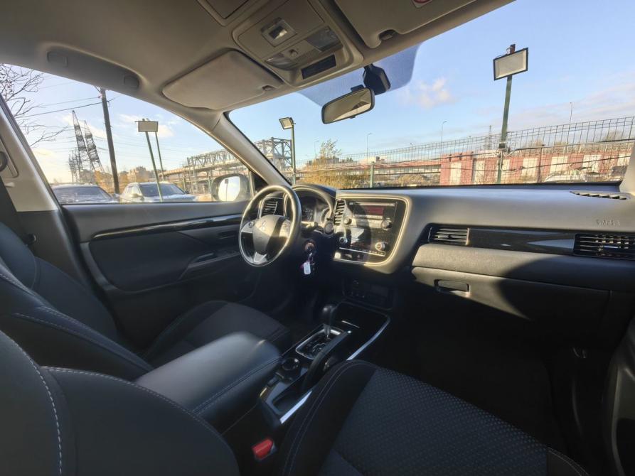 Mitsubishi Outlander III Рестайлинг 3 Санкт-Петербург  - изображение 9