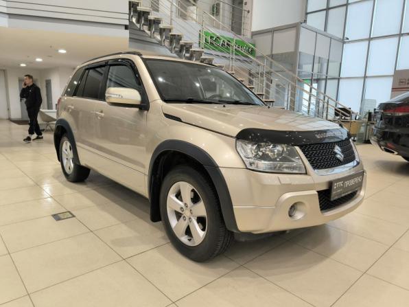 Suzuki Grand Vitara II Рестайлинг с пробегом 2010 года, цена 1 050 000 рублей, 190002 км, внедорожник, Автокод Объявления