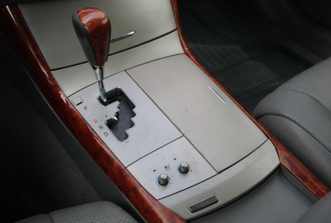 Toyota Avalon III с пробегом 2006 года, цена 1 050 000 рублей, 141376 км, седан, Автокод Объявления