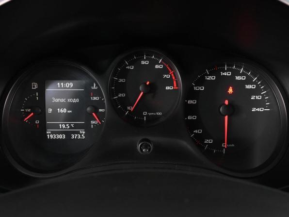 SEAT Leon II Рестайлинг с пробегом 2012 года, цена 759 000 рублей, 193303 км, хэтчбек, Автокод Объявления