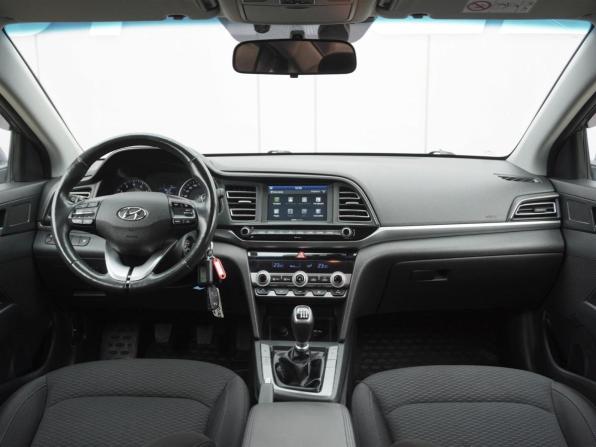 Hyundai Elantra VI (AD) Рестайлинг с пробегом 2019 года, цена 1 549 000 рублей, 115301 км, седан, Автокод Объявления