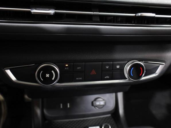 BAIC U5 Plus с пробегом 2023 года, цена 1 329 000 рублей, 35381 км, седан, Автокод Объявления