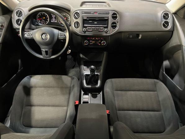 Volkswagen Tiguan I Рестайлинг с пробегом 2011 года, цена 815 000 рублей, 241013 км, внедорожник, Автокод Объявления