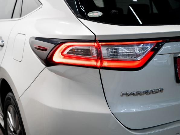 Toyota Harrier III (XU60) Рестайлинг с пробегом 2017 года, цена 2 580 000 рублей, 113000 км, внедорожник, Автокод Объявления