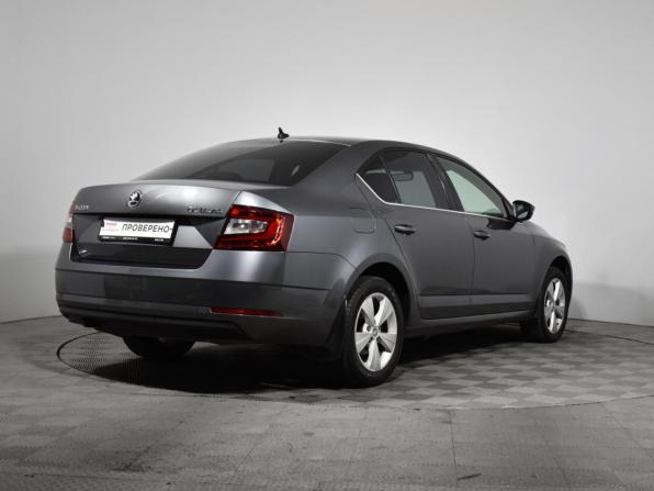 Skoda Octavia III (A7) Рестайлинг с пробегом 2017 года, цена 1 655 000 рублей, 171671 км, лифтбек, Автокод Объявления