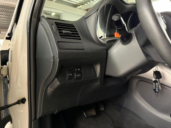 Toyota Auris I Рестайлинг с пробегом 2011 года, цена 929 000 рублей, 242000 км, хэтчбек, Автокод Объявления